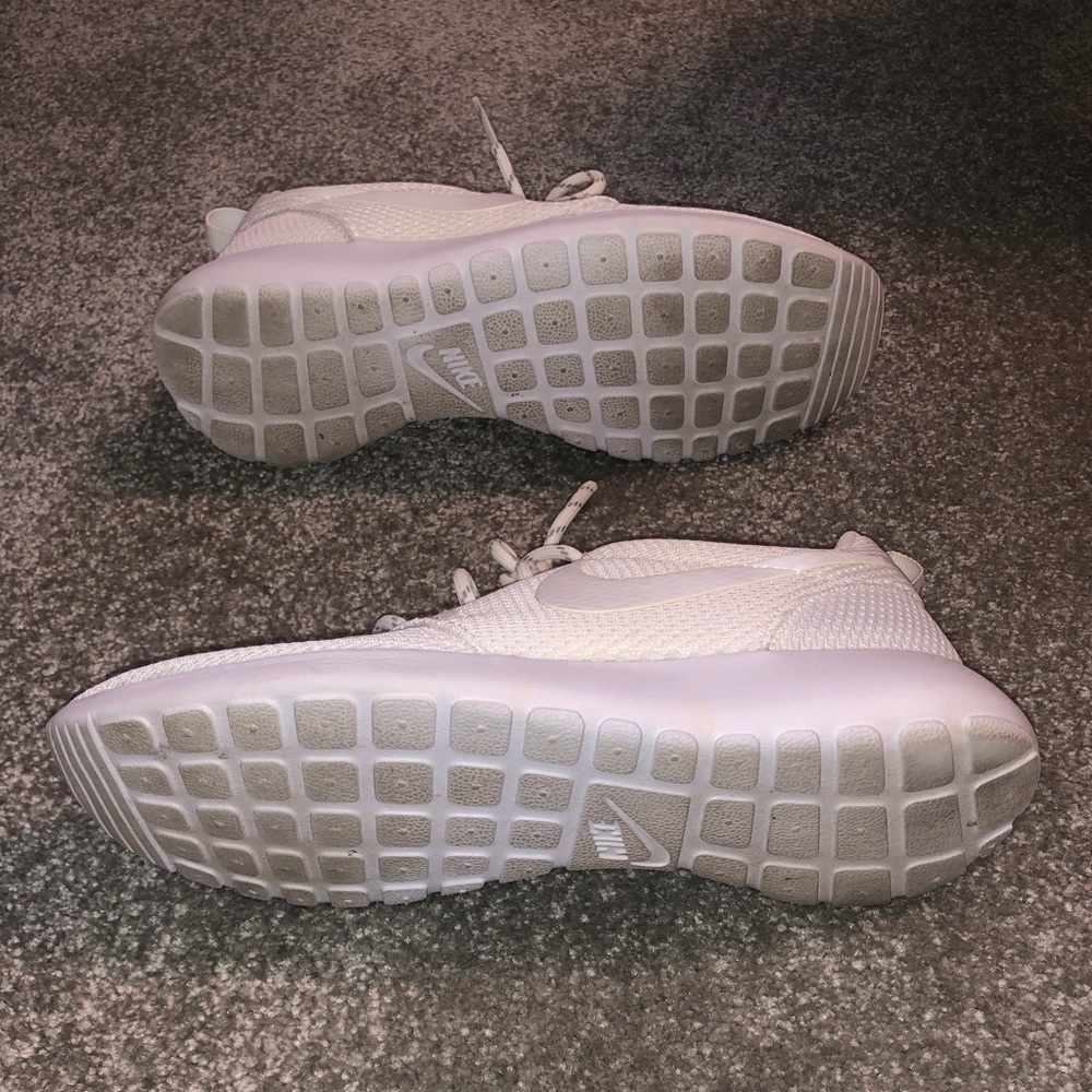 NIKE ROSHE - Picture 3 of 4